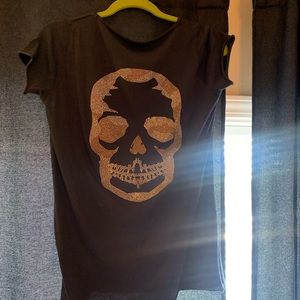 Skull t shirt